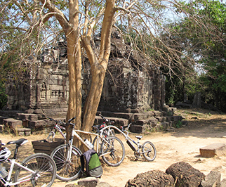 Top Travelling Image